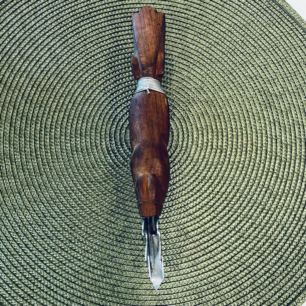 Unbranded vintage african